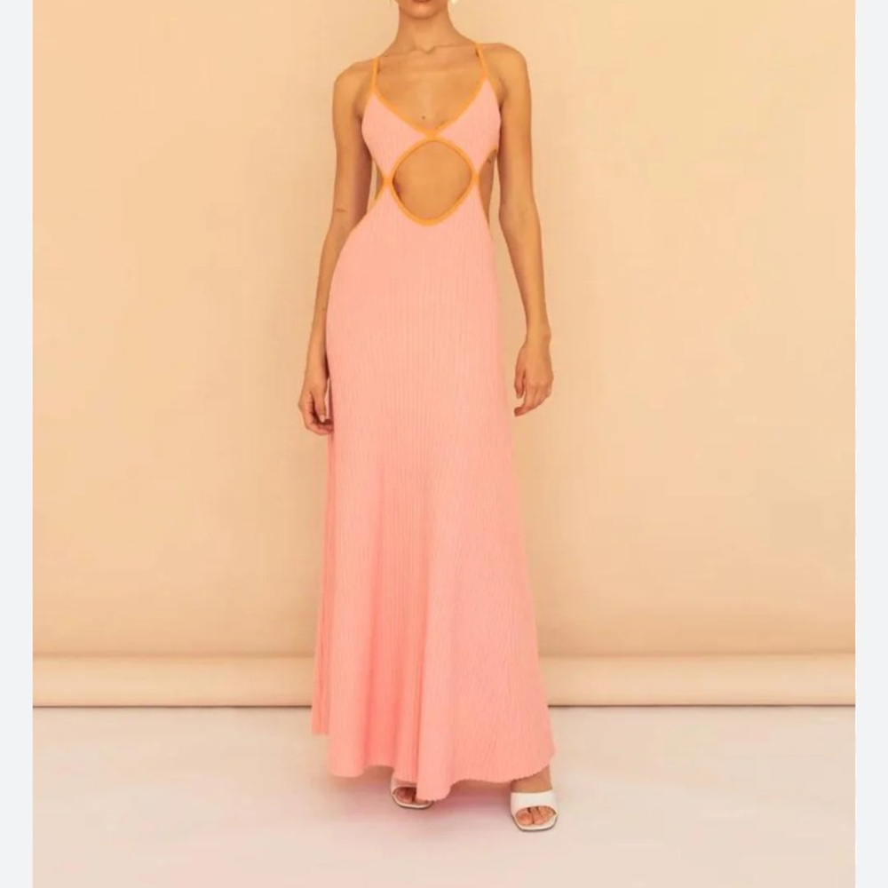 Elegant Pink Maxi Dress